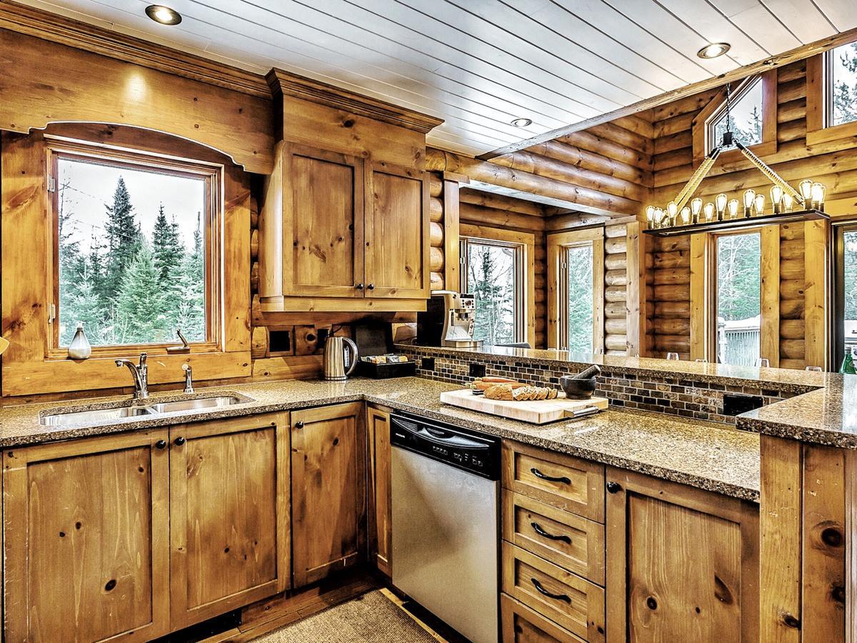 Villa Le Mont-Tremblant 1 à Lac-Supérieur Extérieur photo